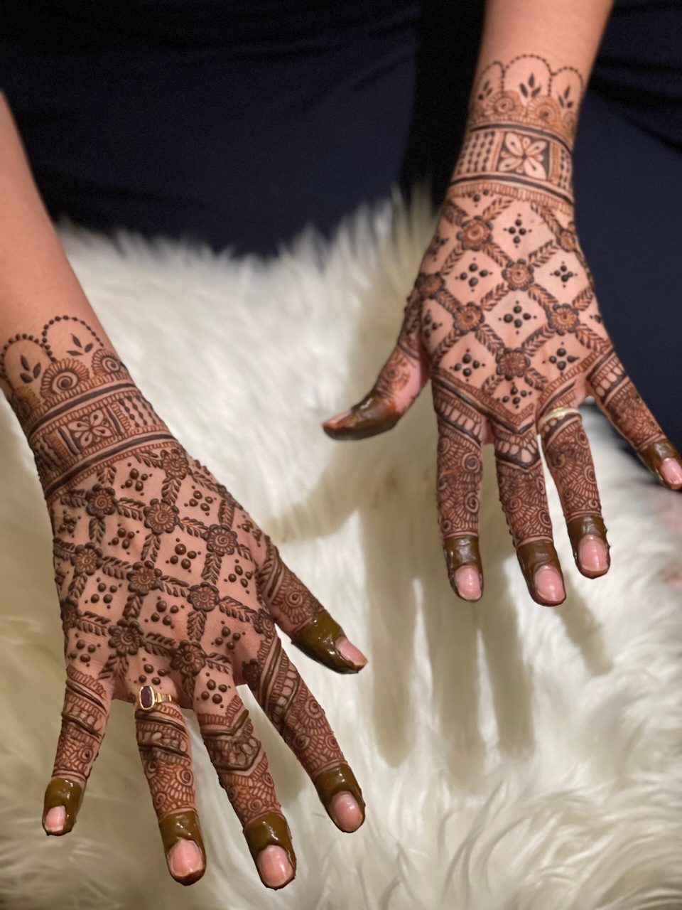 Traditional henna design by Rimple